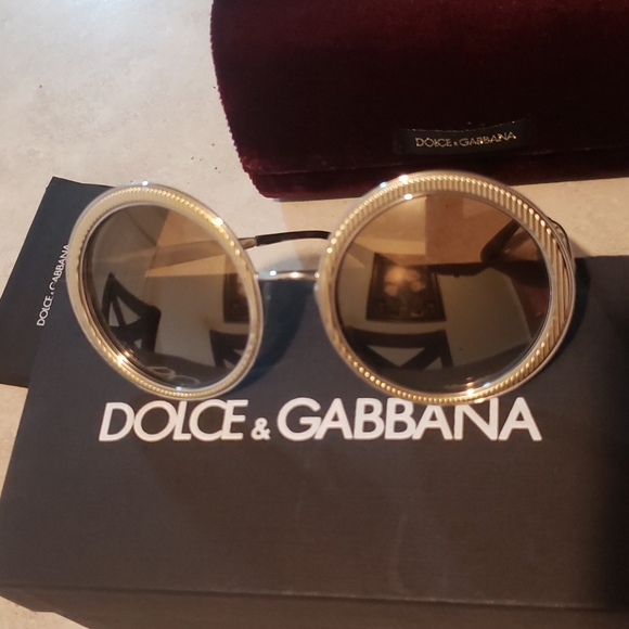 Dolce & Gabbana Accessories - Dolce & Gabbana round silver sunglasses